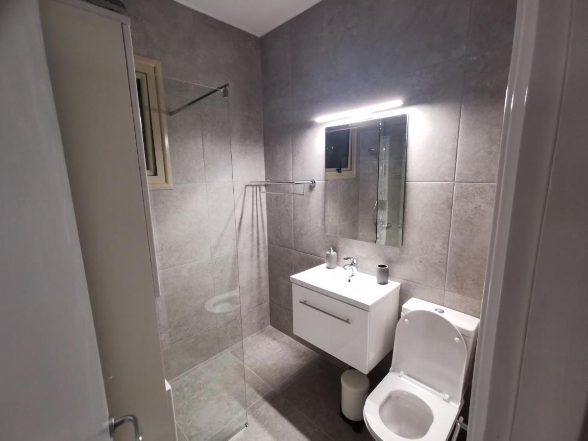 Sea View Apartment Protaras Esterno foto